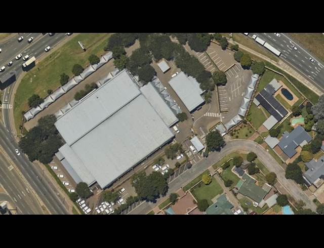 5,700M² WAREHOUSE TO LET IN FLORIDA GLEN