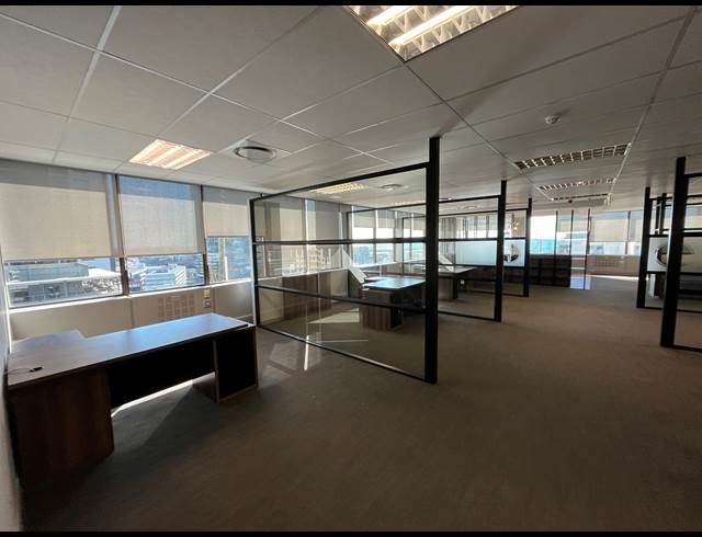799M² OFFICE TO LET IN CAPE TOWN CITY CENTRE