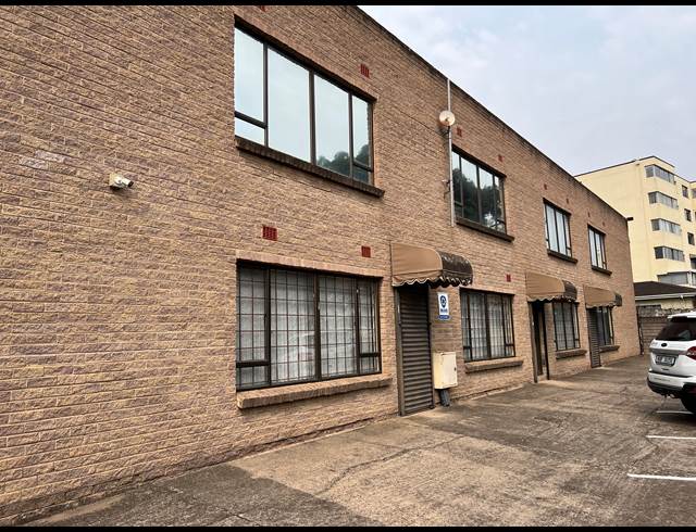 72M² OFFICE TO LET IN PINETOWN CENTRAL