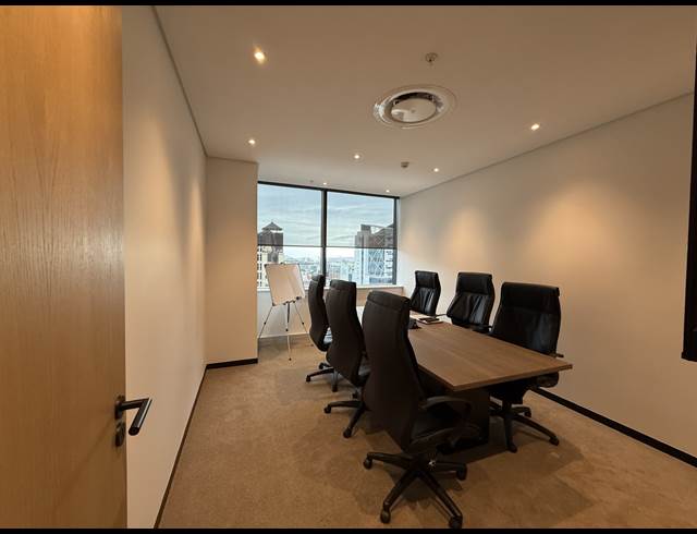 20M² OFFICE TO LET IN CAPE TOWN CITY CENTRE