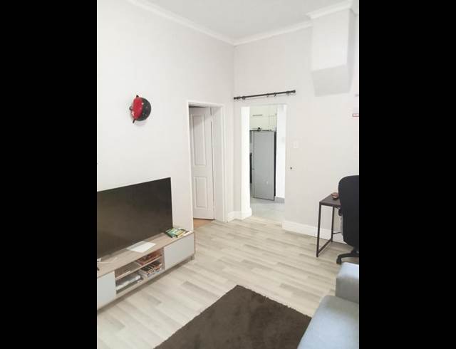 1 BEDROOM PROPERTY TO RENT IN WOODSTOCK UPPER