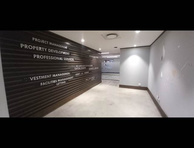 733M² OFFICE TO LET IN WOODMEAD