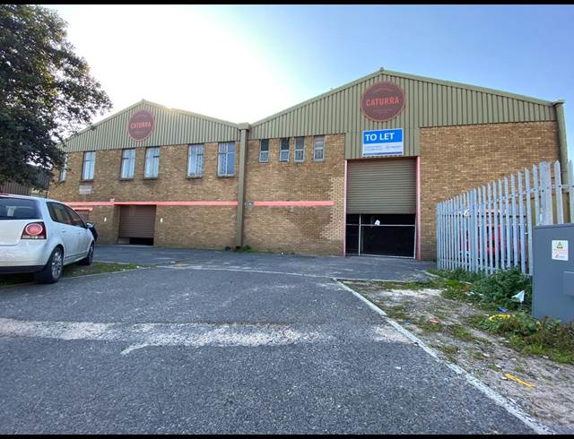 1,880M² WAREHOUSE TO LET IN MAITLAND