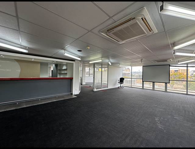 418.80M² OFFICE TO LET IN CENTURION CENTRAL