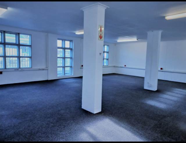 85M² OFFICE TO LET IN NDABENI