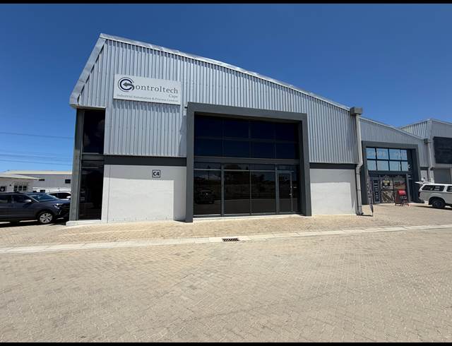 322M² WAREHOUSE TO LET IN FIRGROVE