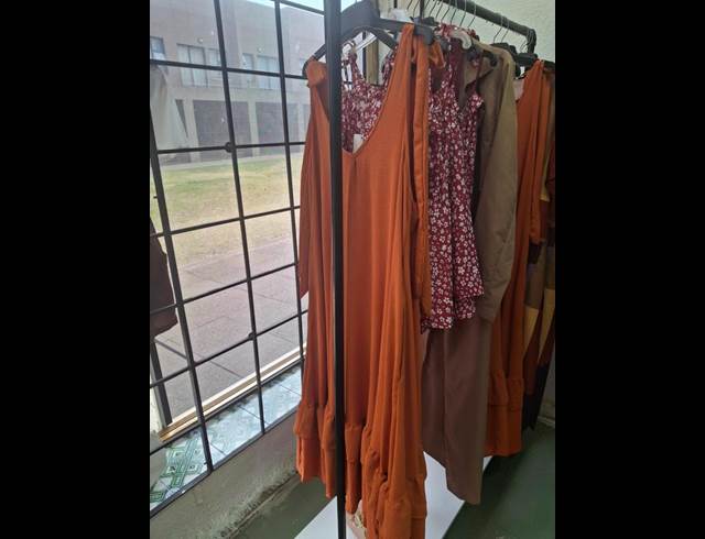 BUSINESS PROPERTY TO RENT IN ELSPARK