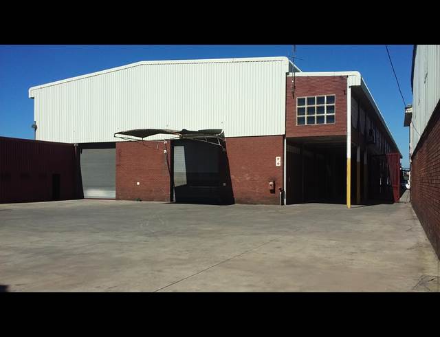 3,000M² WAREHOUSE TO LET IN MALVERN