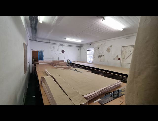 250M² MINI FACTORY TO LET IN SALT RIVER