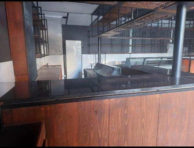 109M² RESTAURANT TO LET IN UMHLANGA CENTRAL