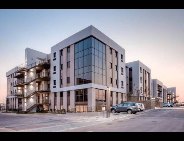 150M² BUSINESS CENTRE TO LET IN WATERFALL