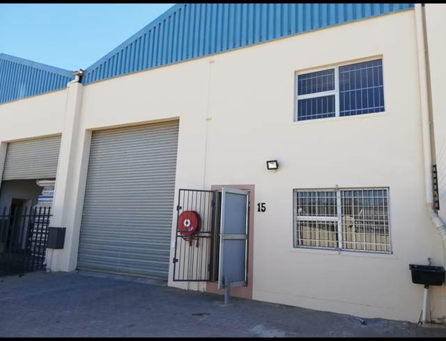 350M² WAREHOUSE TO LET IN STRAND INDUSTRIA