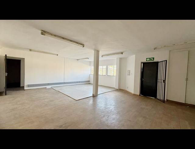 420M² WAREHOUSE TO LET IN MEADOWDALE