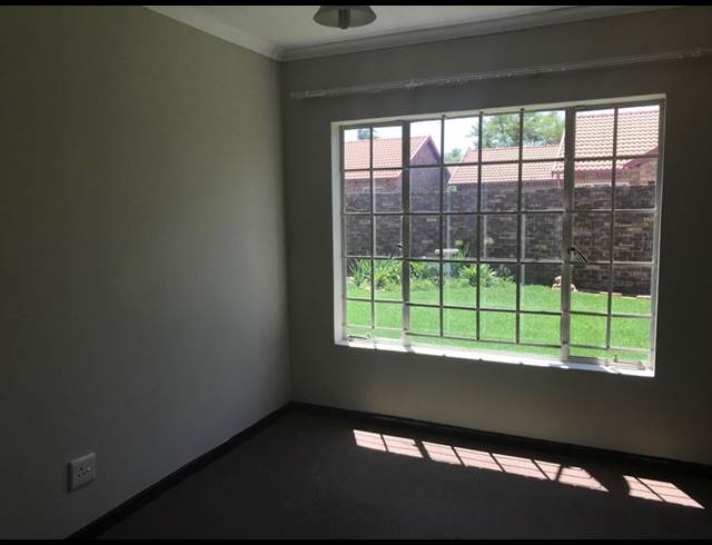 3 BEDROOM PROPERTY TO RENT IN MEYERSPARK