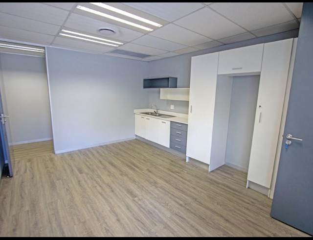 1,191M² OFFICE TO LET IN WOODMEAD