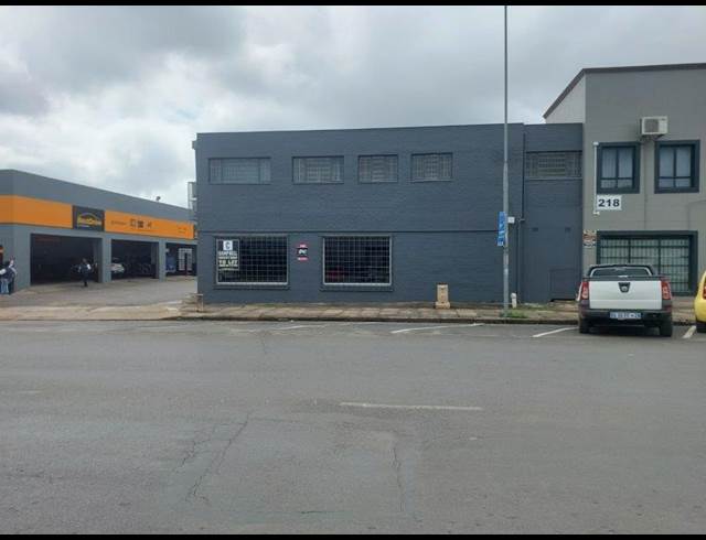 235M² BUILDING RENTED IN PIETERMARITZBURG CENTRAL