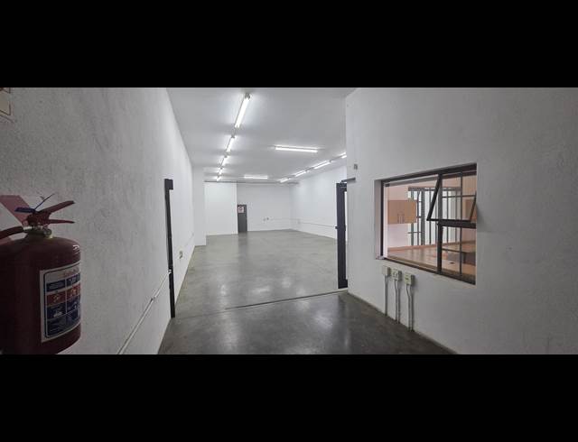 135M² WAREHOUSE TO LET IN NELSPRUIT CENTRAL
