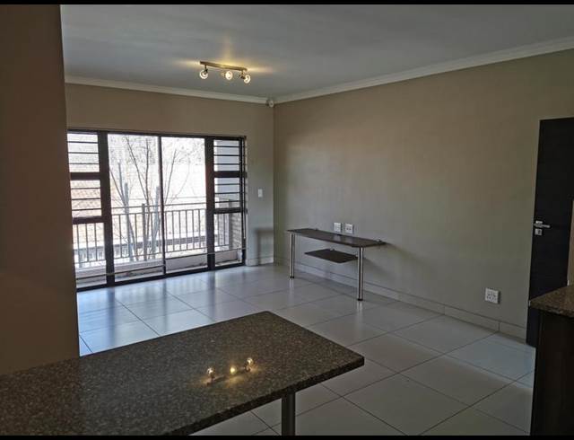 1 BEDROOM PROPERTY TO RENT IN DIE BULT