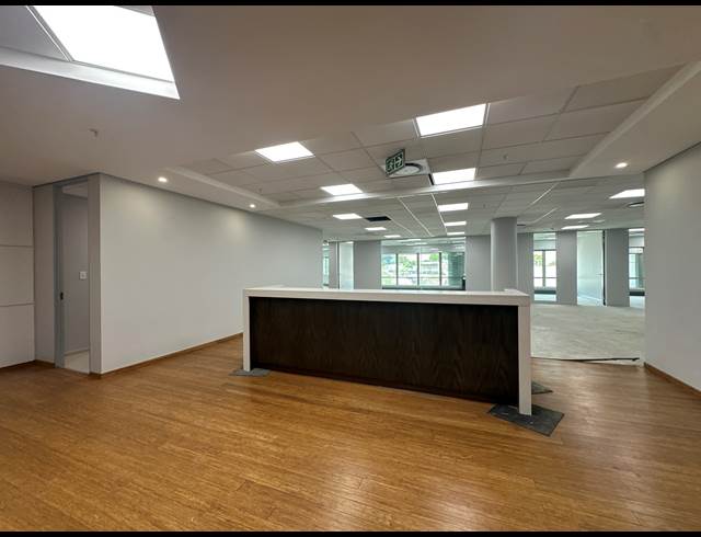 947M² OFFICE TO LET IN SANDTON CENTRAL
