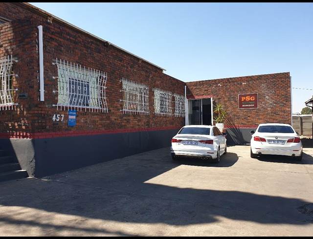 650M² WAREHOUSE RENTED IN WADEVILLE