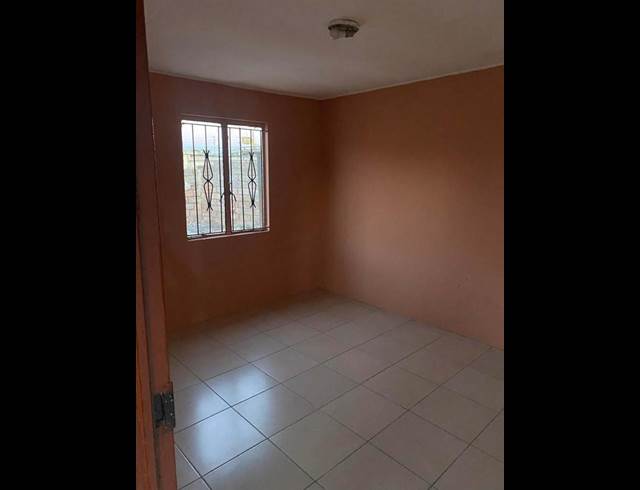 3 BEDROOM PROPERTY TO RENT IN PROTEA GLEN EXT
