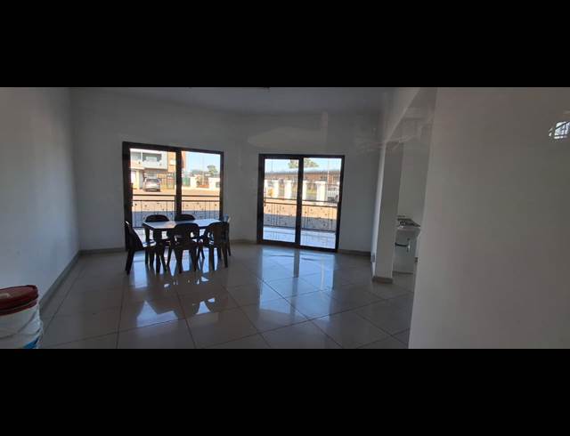 924.56M² BUSINESS CENTRE TO LET IN BENONI SOUTH