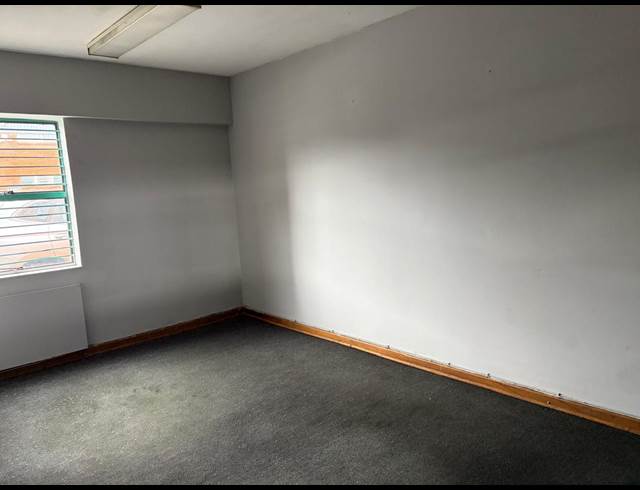 410M² WAREHOUSE TO LET IN PROLECON