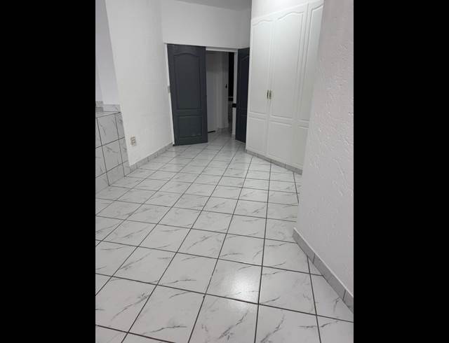 1 bed property to rent in GLENVISTA