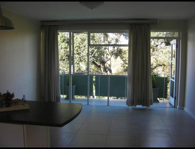 2 BEDROOM PROPERTY TO RENT IN ROSEBANK