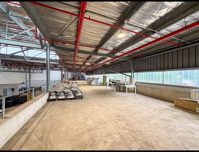 10,000M² WAREHOUSE TO LET IN RIVERHORSE VALLEY