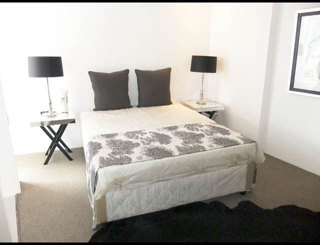 1 bed property to rent in WOODSTOCK