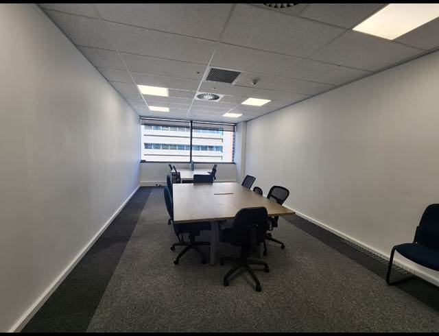 1,056M² OFFICE TO LET IN CAPE TOWN CITY CENTRE