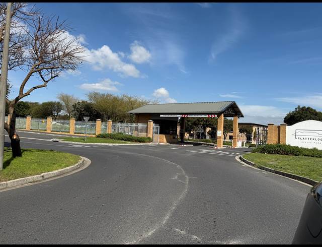 346.80M² OFFICE TO LET IN PLATTEKLOOF 3
