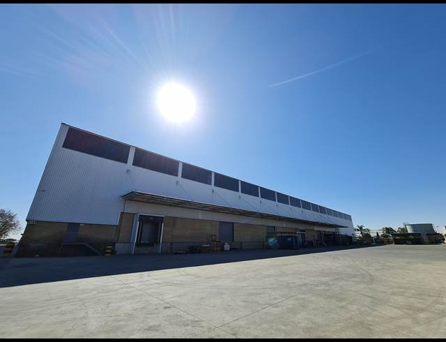 15,503M² WAREHOUSE TO LET IN TUNNEY