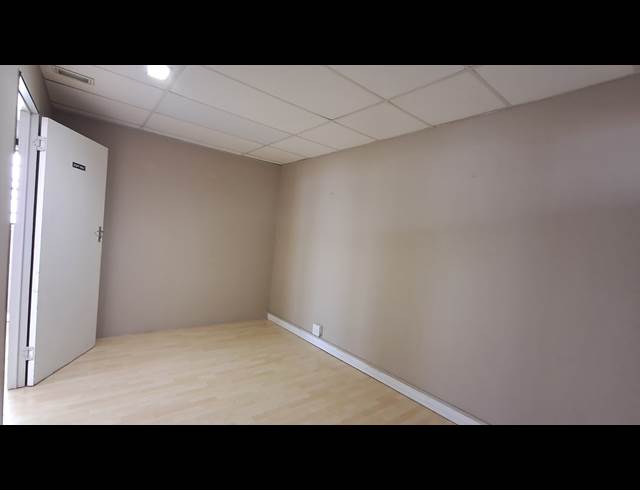 105M² OFFICE TO LET IN BEREA
