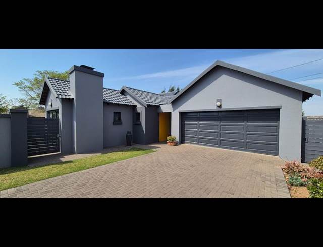 3 BEDROOM PROPERTY TO RENT IN MIDSTREAM ESTATE