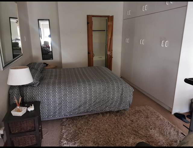 1 bed property to rent in DURBANVILLE