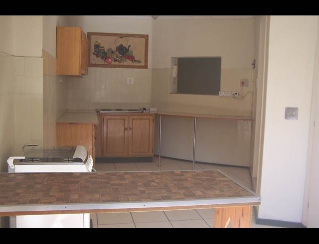 2 bed property to rent in NIETGEDACHT 535-JQ