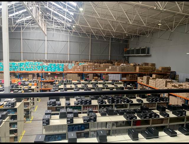 4,665M² WAREHOUSE TO LET IN LINBRO PARK