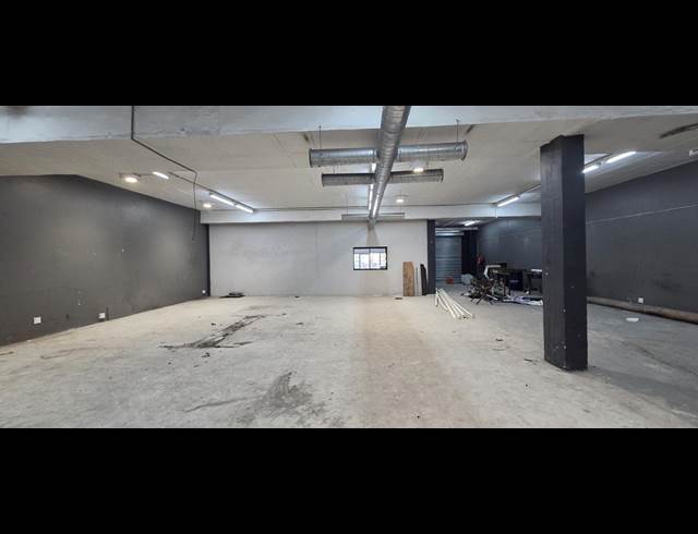 381M² RETAIL TO LET IN RIVERSIDE PARK