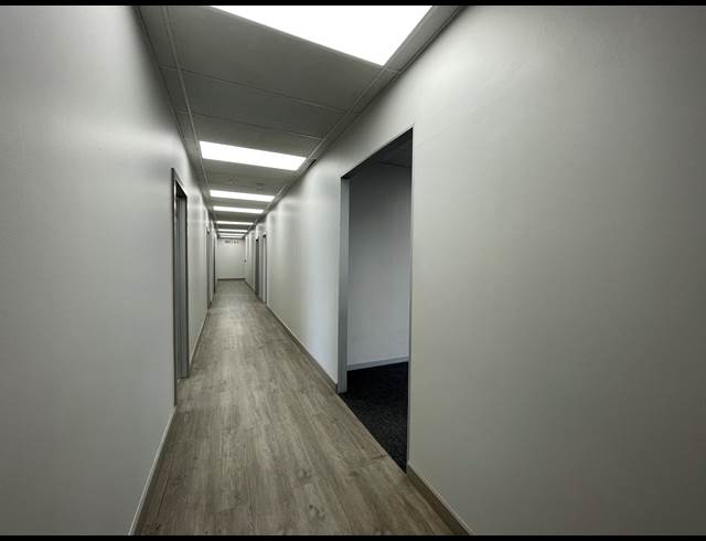 897M² OFFICE TO LET IN SANDTON CENTRAL