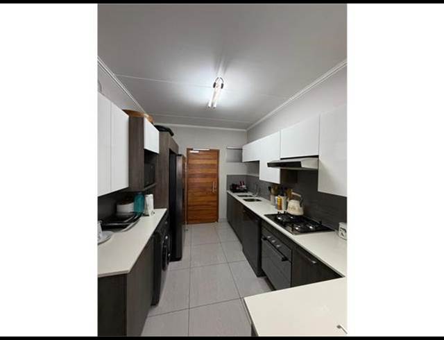 3 BEDROOM PROPERTY TO RENT IN GLEN MARAIS