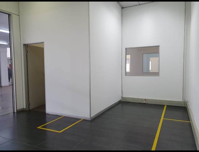 754M² WAREHOUSE TO LET IN CITY & SUBURBAN