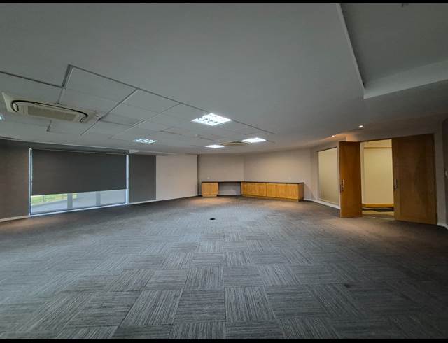 933M² OFFICE TO LET IN ILLOVO