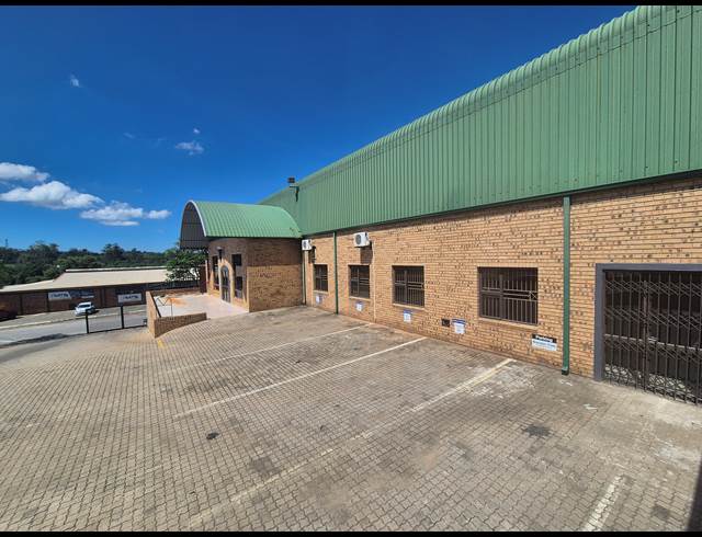 500.50M² OFFICE TO LET IN RIVERSIDE INDUSTRIAL PARK