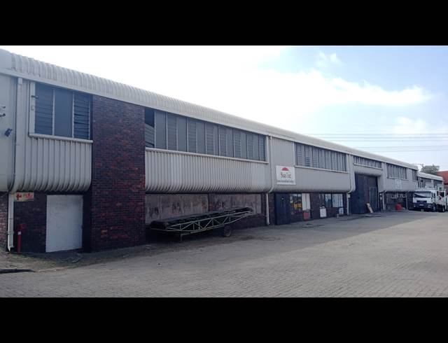 860M² WAREHOUSE TO LET IN SELBY