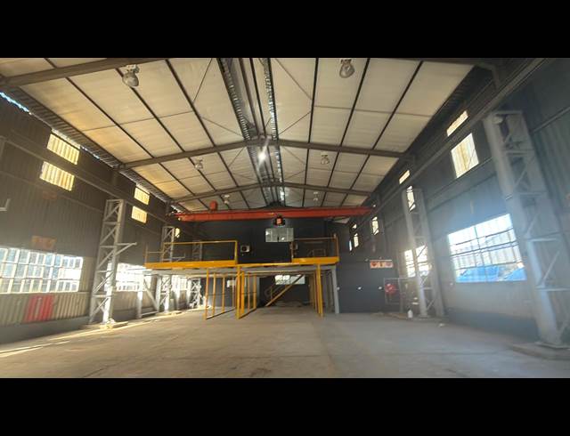 1,192M² WAREHOUSE TO LET IN SEBENZA