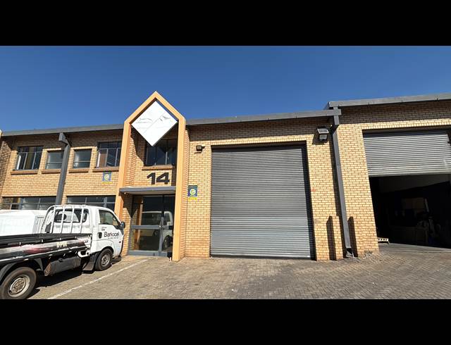 333M² WAREHOUSE TO LET IN JET PARK