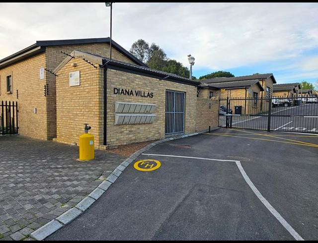 2 BEDROOM PROPERTY TO RENT IN PROTEA HEIGHTS