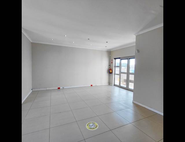 40M² OFFICE TO LET IN MOUNT PLEASANT